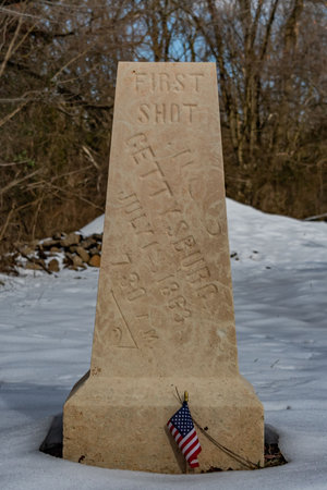 Battle of Gettysburg First Shot Marker, Gettysburg, PAのeditorial素材