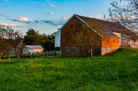 The Trostle Barn at Sunset, Gettysburg National Military Park, Pennsylvania USAのeditorial素材