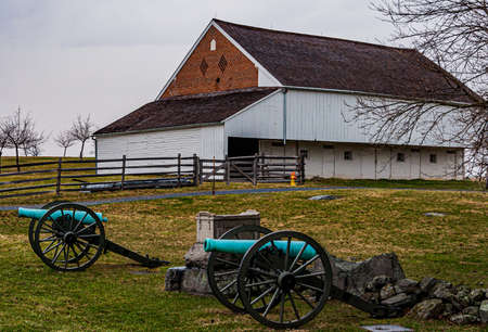 Photo of The Trostle Barn and Cannons, Gettysburg National Military Park, Pennsylvania USAのeditorial素材