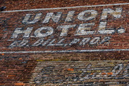 Bedfords Union Hotel Sign, Pennsylvania, USAのeditorial素材