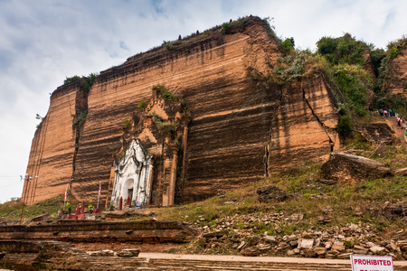 The Mingun Stupa, Mandalay, Myanmarの写真素材