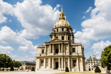 The DÃ´me des Invalides (originally Chapelle royale des Invalides), Parisのeditorial素材