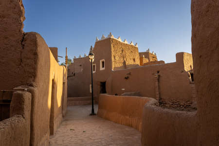 A narrow street in Ushaiqer Heritage Village, Saudi Arabiaの写真素材