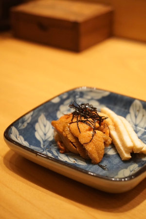 deep-fried dish in a blue plate