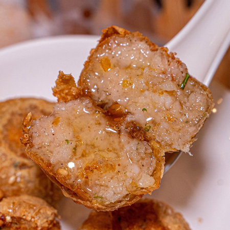 Crispy fried pork rinds with sweet and sour sauce