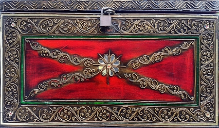 Details of red ancient wooden box with lockの写真素材
