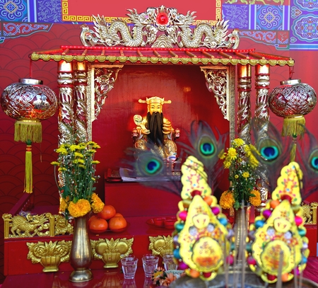 Cai Shen, Chinese God of wealth or  God of fortune statue in Chinese templeのeditorial素材