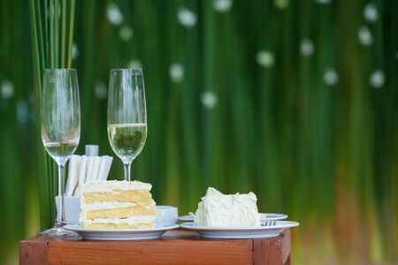 The wedding cake is cut into pieces.の写真素材
