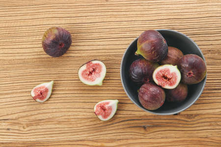 Bunch of figsの写真素材