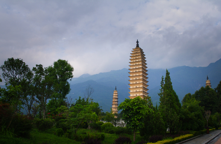Three Pagodas of Chongsheng Templeのeditorial素材