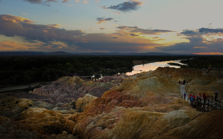 Colorful sunset beside the beachのeditorial素材