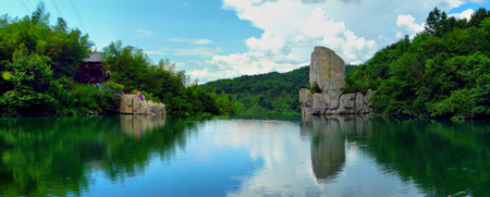 Mount Huangshan Furong Valleyのeditorial素材