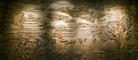 Relief wall