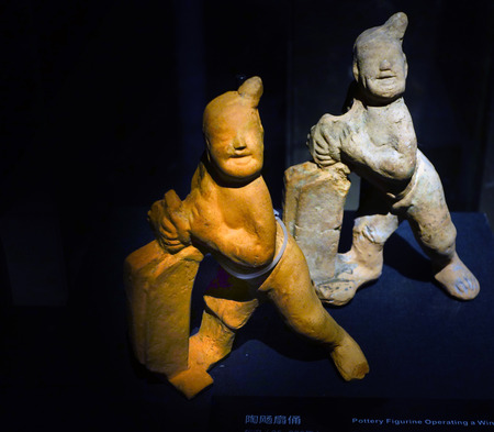 Color potteryのeditorial素材