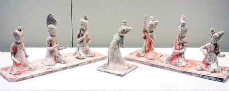 Color pottery figurineのeditorial素材