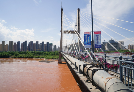 Silver Beach bridge in the Yellow Riverのeditorial素材