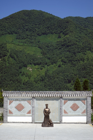 Statue of David who found the first pandaのeditorial素材