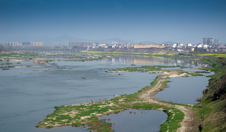 Yangxian County Riverのeditorial素材