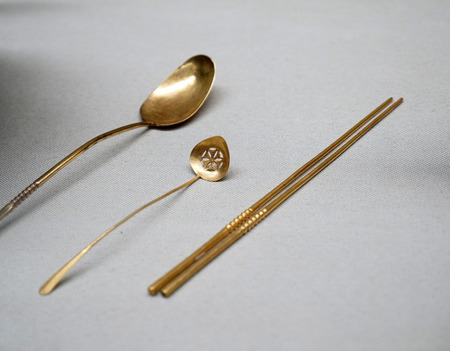 Golden tablewareのeditorial素材