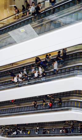 Mall escalatorのeditorial素材