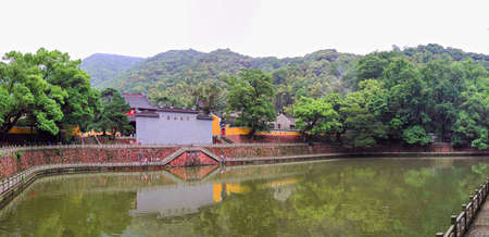 Tiantong Temple release pondのeditorial素材
