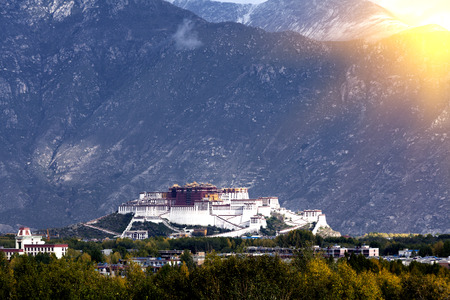 Tibet, the Potala Palace buildingのeditorial素材