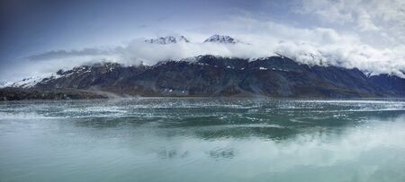 Usa,alaska,glacier bay national park,world natural heritage,national park,protected area,hubble glacier,glacier melting,picturesque,blue glamour,ice floe,sea,glacier bay,iceberg,sea plane,cold,spring,pacific,morning ,early morning,ocean,seascape,calm,stable,quiet,blue,comfort,delivery,history,depression,tourism,majestic,time,blue tone,island,coast,land,clouds,beach,background,mountain,outdoors,beautiful ,view,travel,landscape,water,skyの写真素材