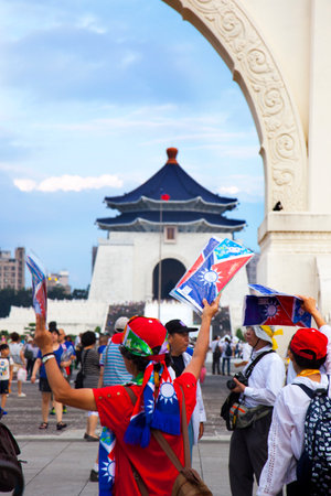(2016 09 03 Chiang Kai-shek Memorial Hall in Taipei, Taiwan) Military groups protesting against the government for their rightsのeditorial素材