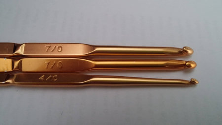 Golden crochetの写真素材