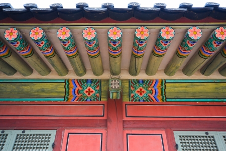 Antique wooden eaves in Gyeongbokgung palace