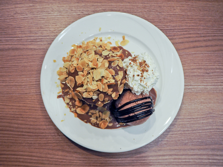 Chocolate  Lava cake  with  ice cream