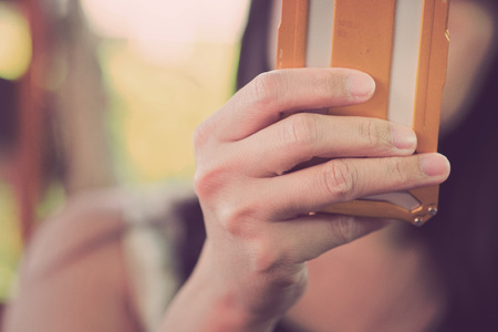 typing smartphoneの写真素材