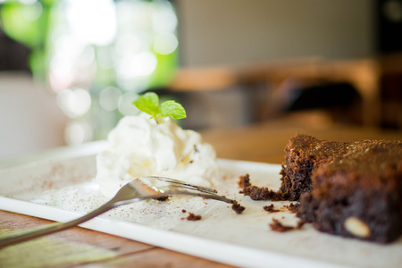 cake leftの写真素材