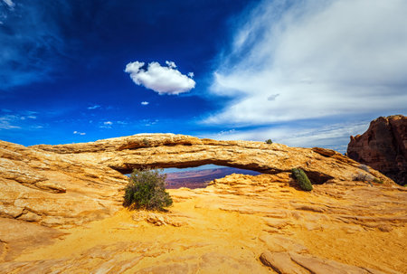 Famous Mesa Arch in Canyonlands National Park, Utah, United Statesの写真素材