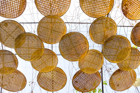 threshing basket decorated for sunshade