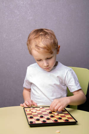 The number 1 in the hands of a childの写真素材