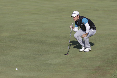 Nick Taylor of Canada check for putt on the 2th hole during an PGA TOUR CJ CUP NINE BRIDGE DAY 4 at Nine Bridge CC in Jeju Island, South Korea.のeditorial素材