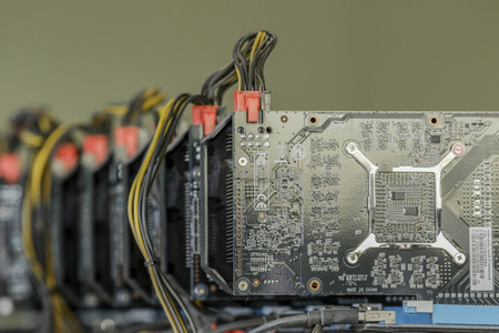 Dec 13, 2017-Bucheon, South Korea-Ethereum digger mining at HEALTH CARE NAVI Factory in Bucheon, South Korea. Top financial regulators have clarified their position following reports by local media that they have been considering a possible ban on all cryのeditorial素材