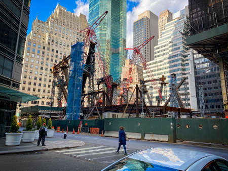 New York, NY, USA - May 24, 2021: Start of construction of new Chase Headquarters on e 47th St near Park Aveのeditorial素材