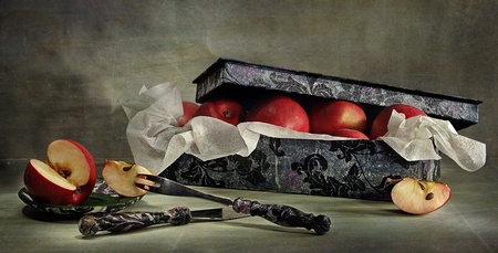still life with apples in the boxの写真素材