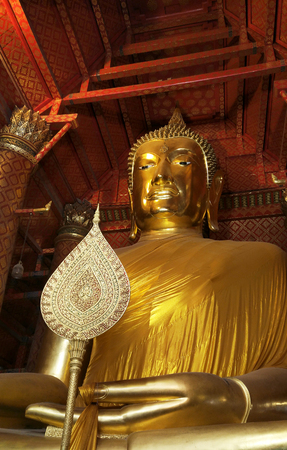 Buddha statue in pubic temple of thailand.のeditorial素材