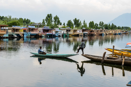 Indian sacred riverLandscapes of Indian Tibet travel, mountains - the wonders of nature and spirit.のeditorial素材