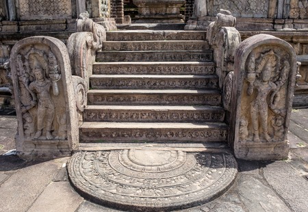 Ancient Vatadage Buddhist stupa in Pollonnaruwa,  Sri Lankaの写真素材