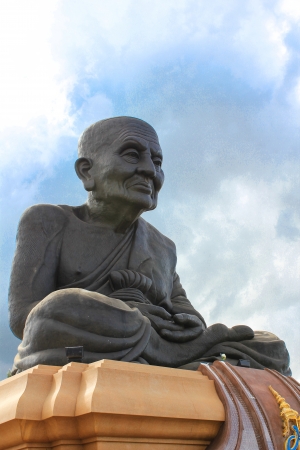 Buddha statue on blue sky の写真素材