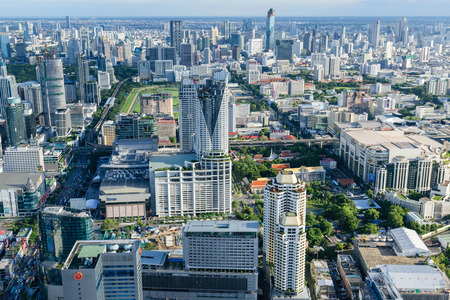Bangkok Thailand expressway and skyline aerial view.のeditorial素材