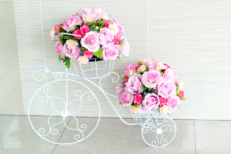 Flowerpot made of steel wire shaped bicycle.の写真素材