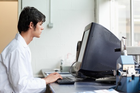 Student working with a monitor in a laboratoryの写真素材