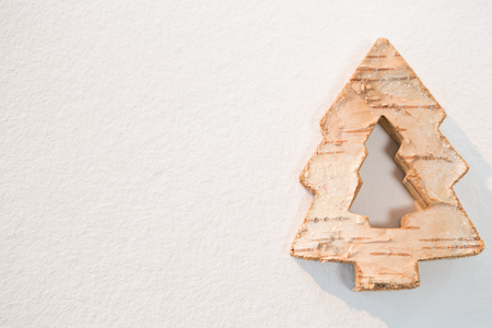 Close-up of handmade christmas tree on white backgroundの写真素材