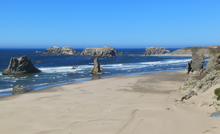 Face Rock State Scenic Viewpoint, Bandon, Oregon. Looking north, in view are Cathedral Rock, Elephant Rock, and Table Rock.の写真素材