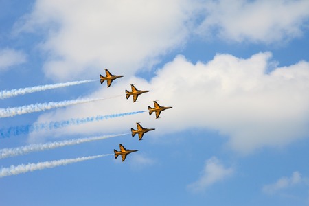 The Black Eagles of South Korea performing at the 2014 Singapore Air Show. Feb, 2014のeditorial素材